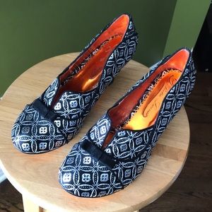 Poetic licence shoes size 41